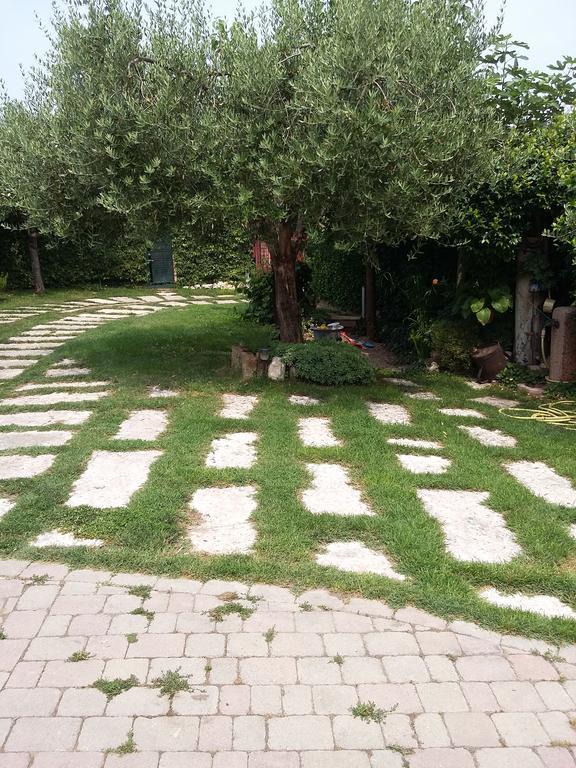 La Carbonara 6 Bed & Breakfast Bardolino Bagian luar foto