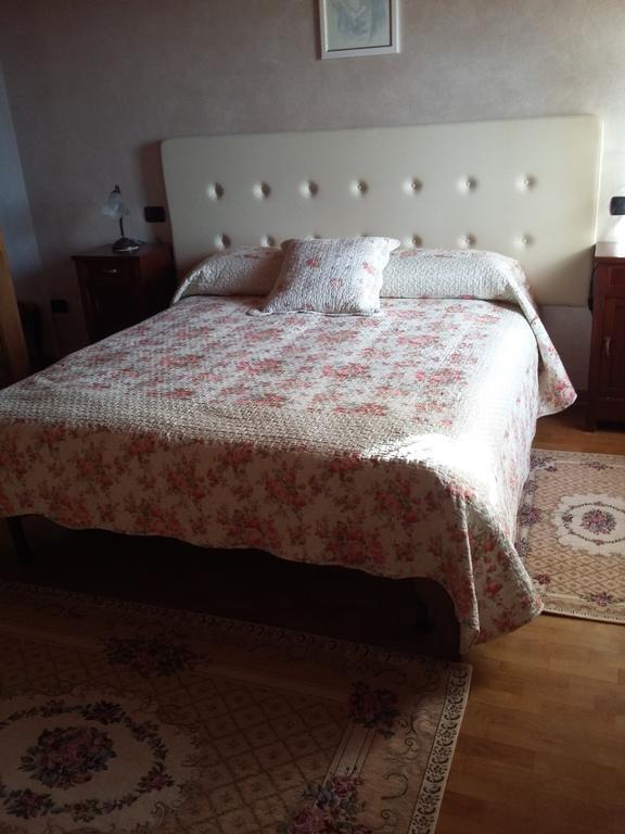 La Carbonara 6 Bed & Breakfast Bardolino Bagian luar foto