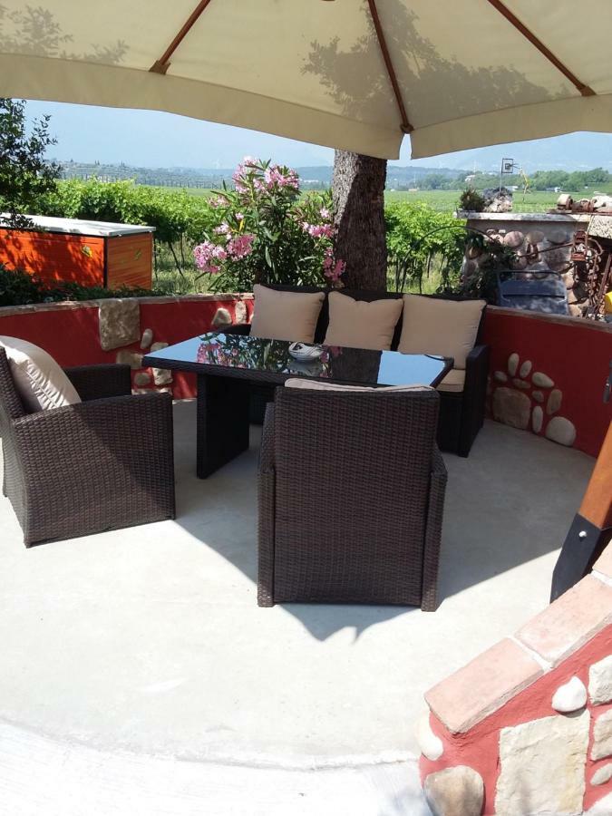 La Carbonara 6 Bed & Breakfast Bardolino Bagian luar foto